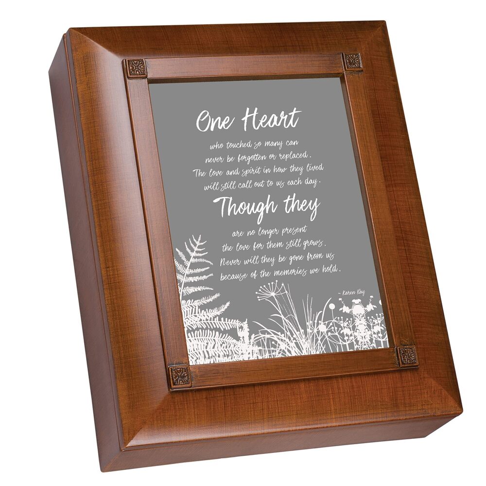 6934 One Heart Touched Many Woodgrain Remembrance Keepsake Box